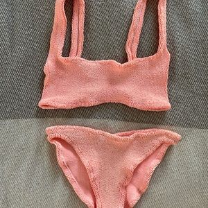 HUNZA G unworn pink stretchy crinkle bikini—fits all sizes